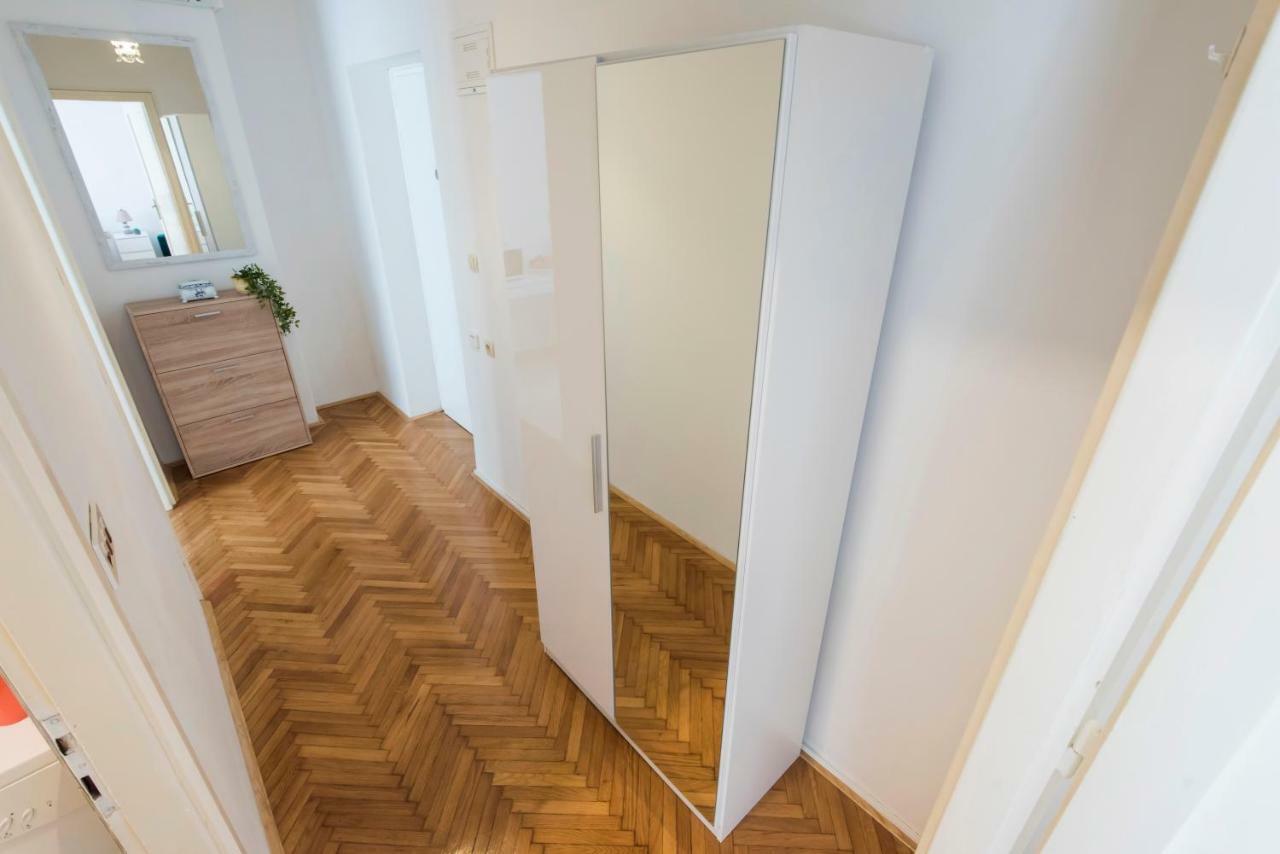 T&M Apartment With Parking In The Old Town Zára Kültér fotó